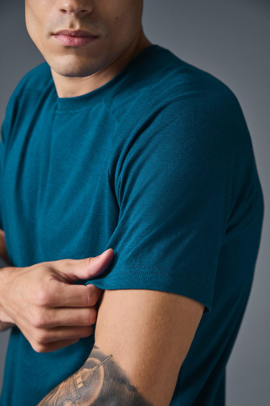 Triumph Raglan Tee - Eclipse Blue
