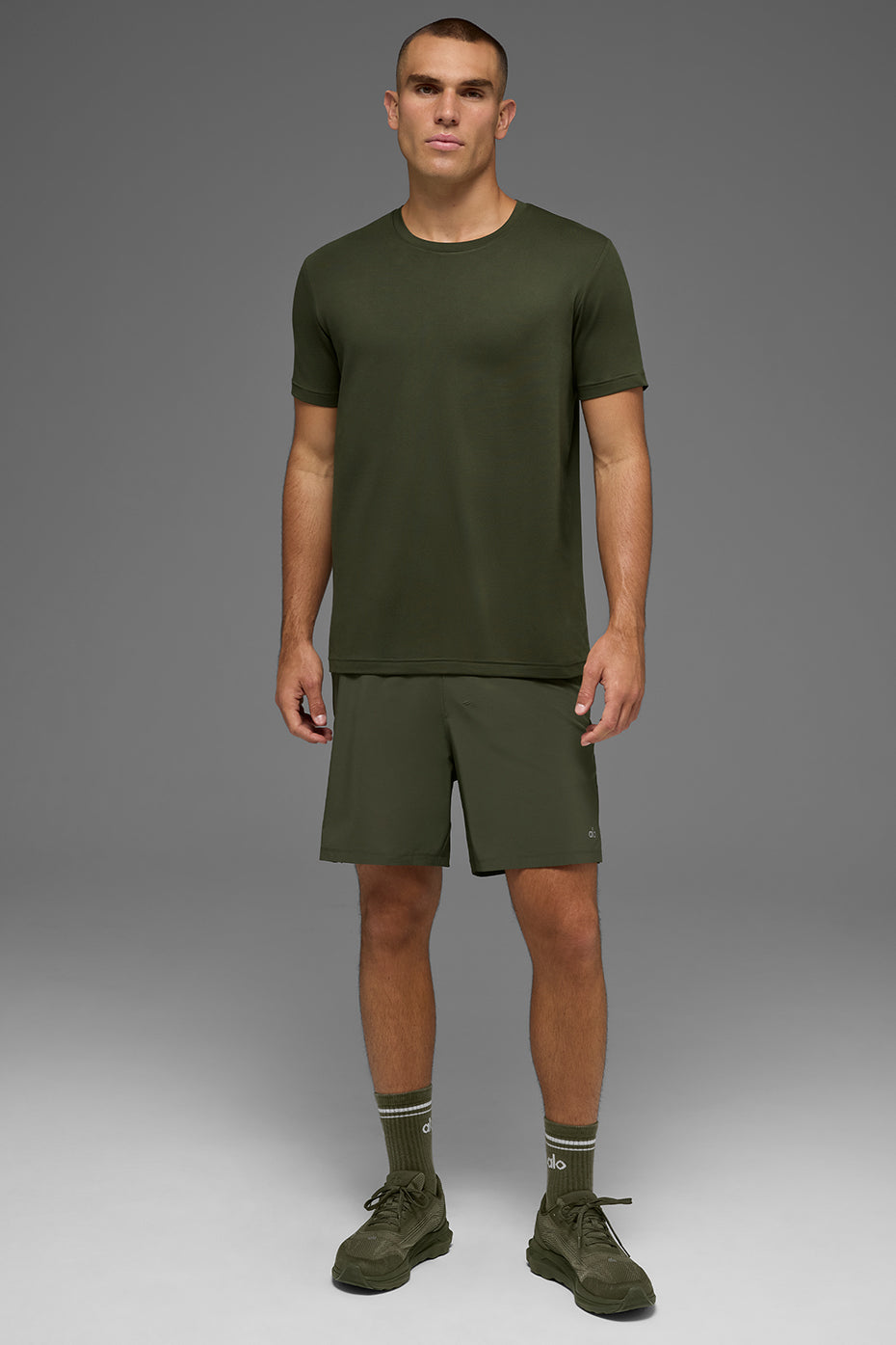 Conquer Reform Crewneck Short Sleeve - Green Olive