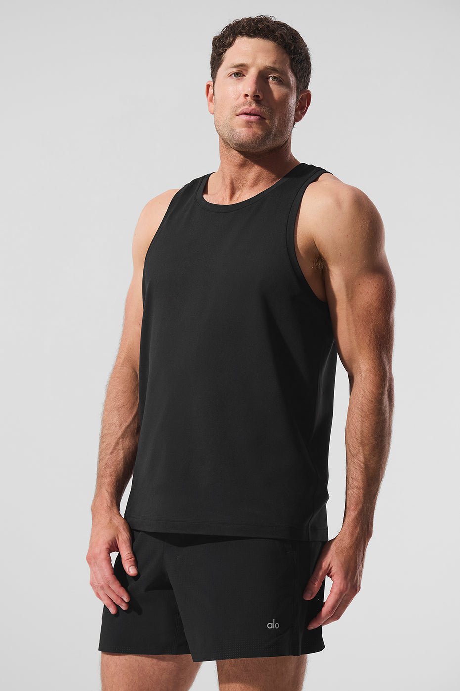 Conquer Tank - Black