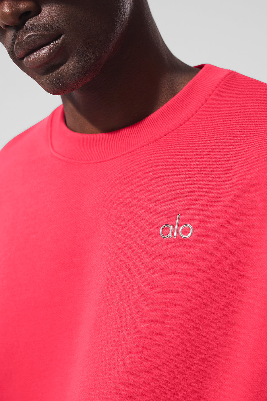 Accolade Crew Neck Pullover - Candy Red