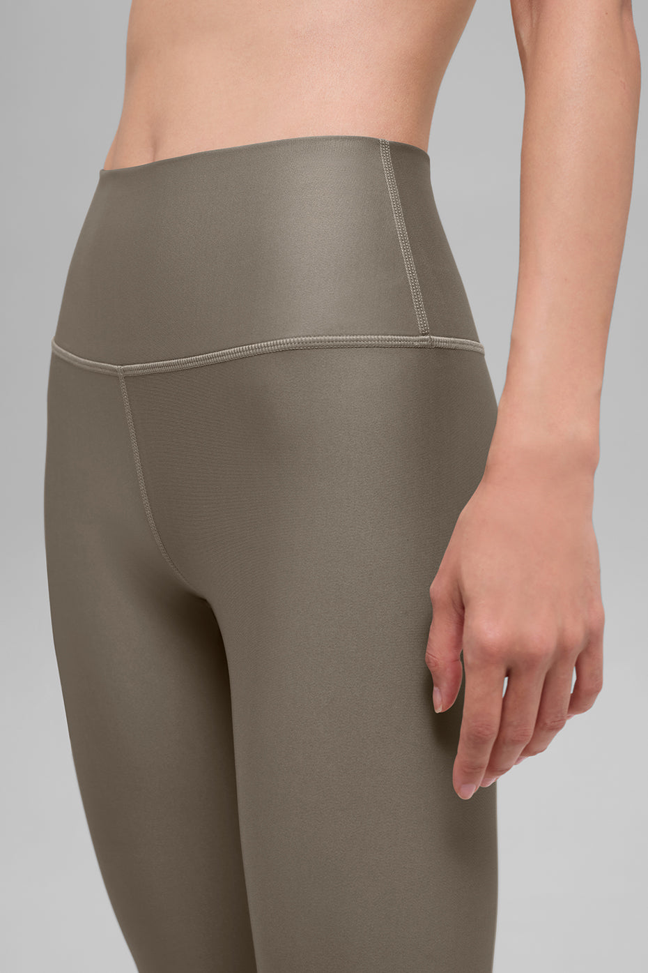 High-Waist Airlift Legging - Light Cocoa