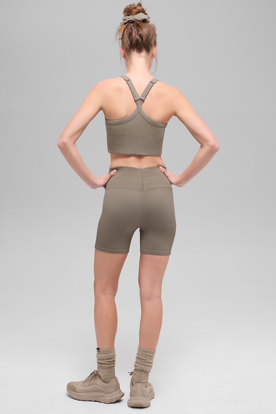 5" Seamless Ribbed Favorite Short - Light Cocoa